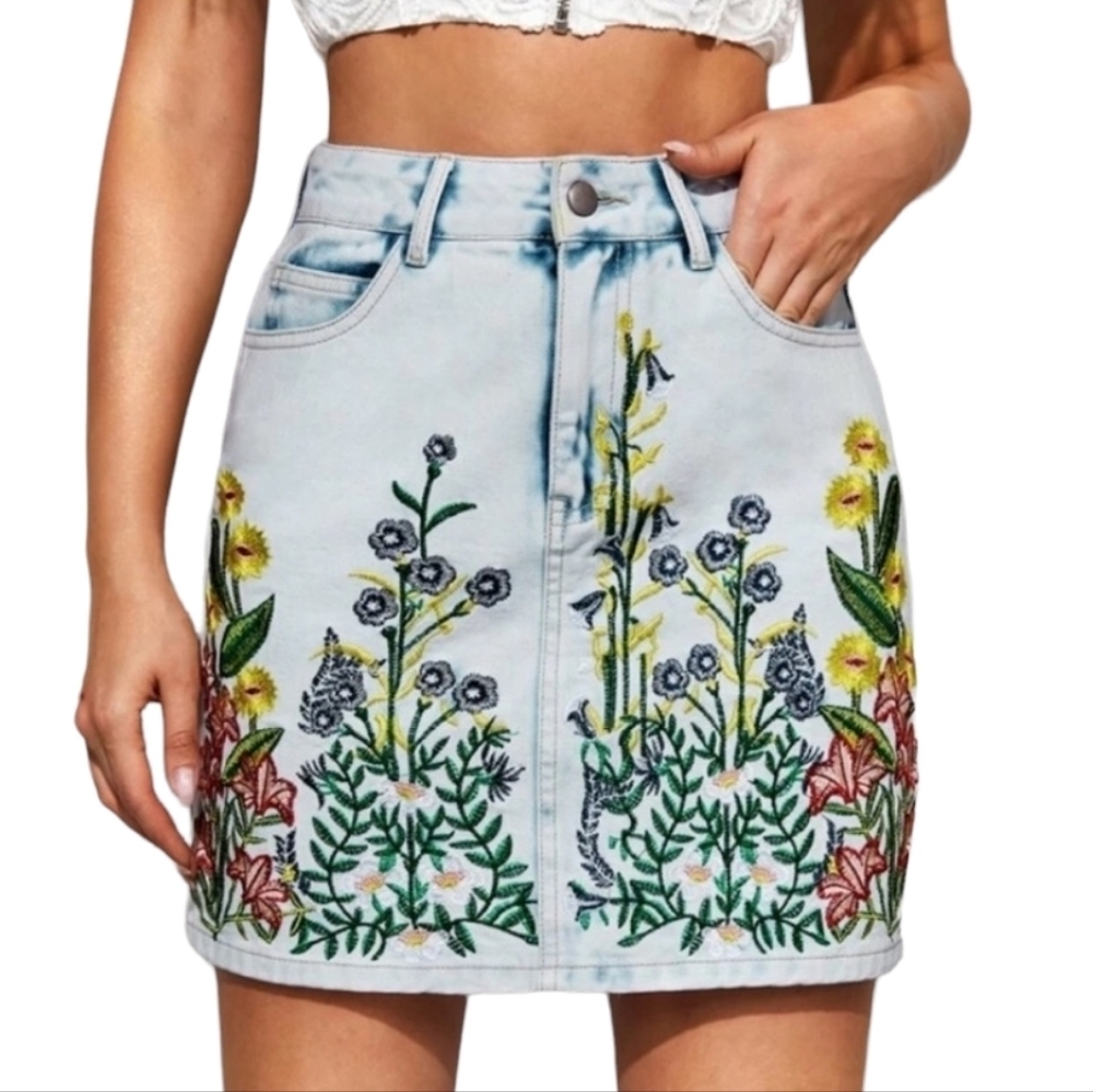 Micro Mini Embroidered‎ Floral Acid Washed Denim Skirt